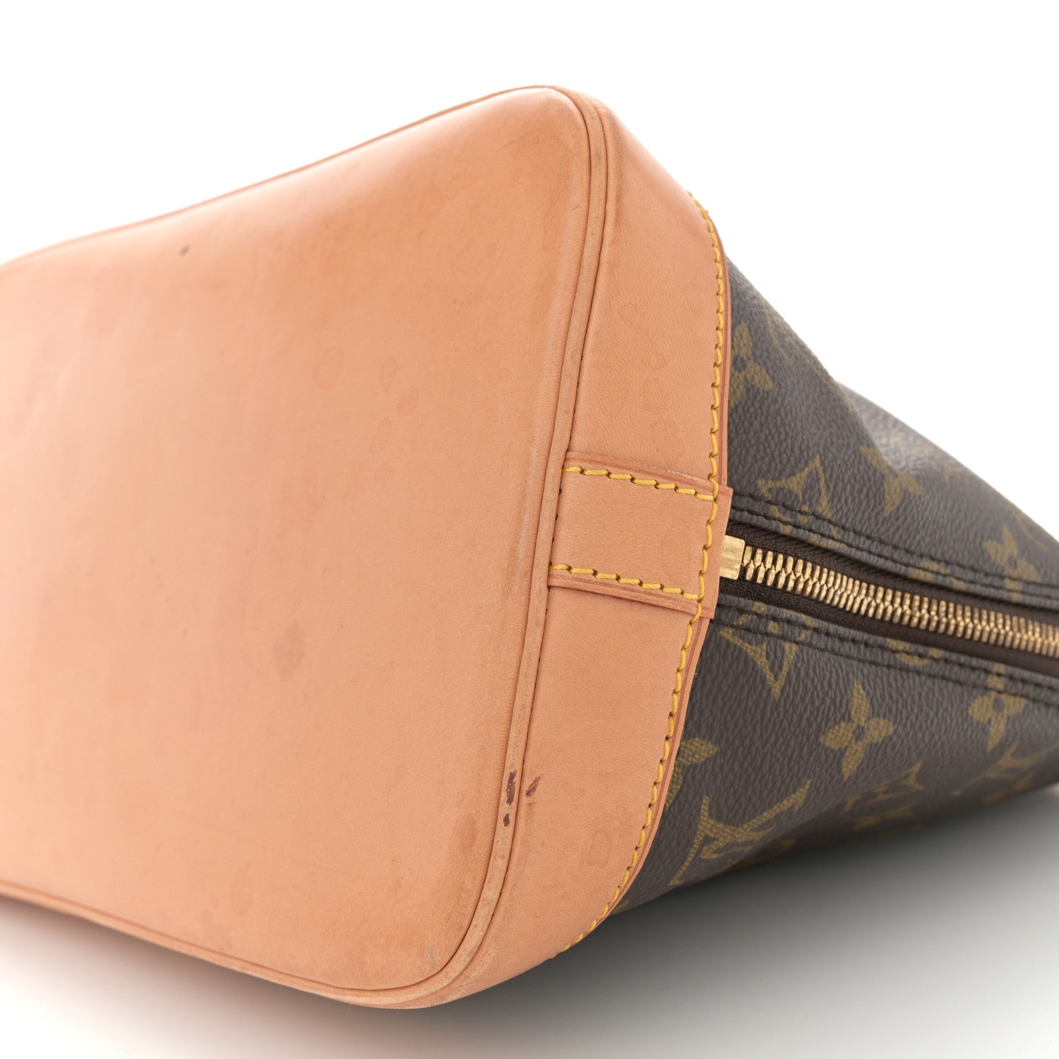 Louis Vuitton Monogram Alma PM 10 of 14