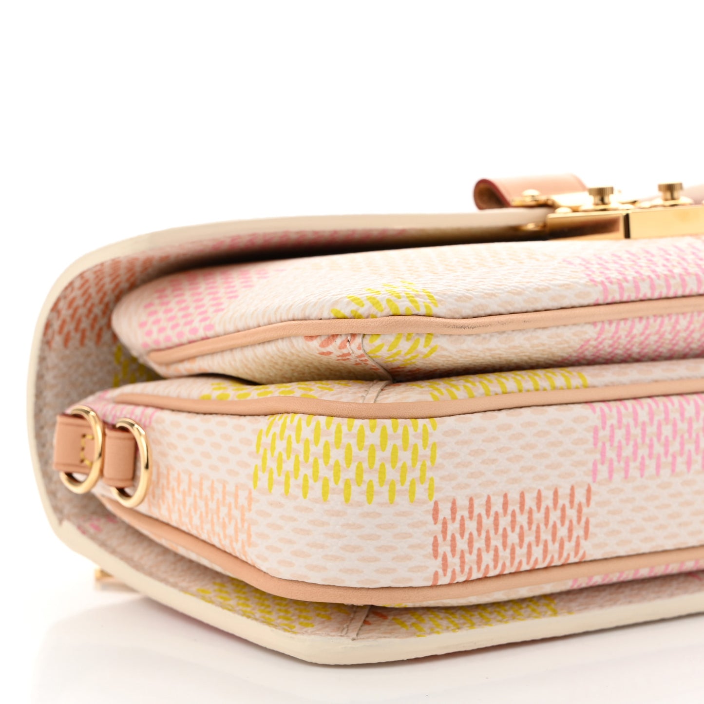 Damier Giant Pochette Metis East West Peach