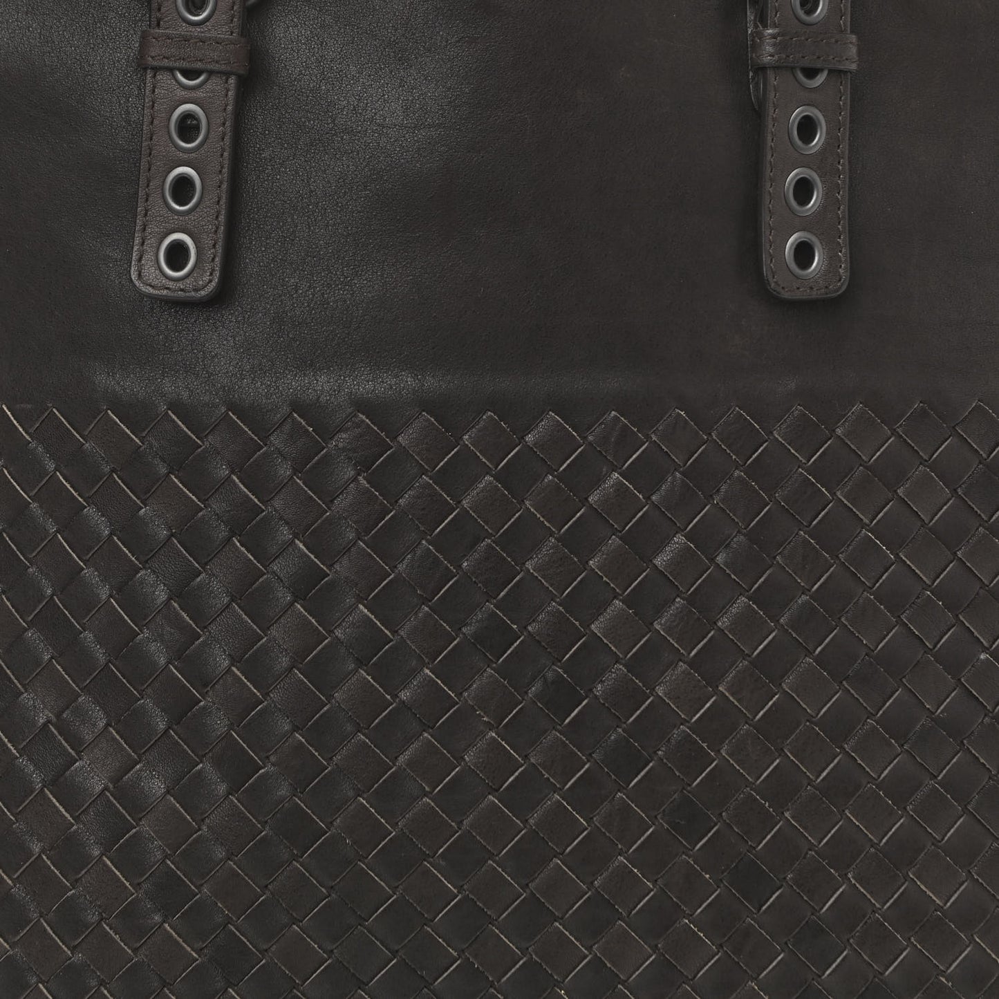 Nappa Intrecciato Flat Tote Black