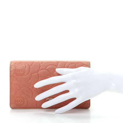 Chanel Lambskin Camellia Embossed Yen Wallet Pink 2 of 10