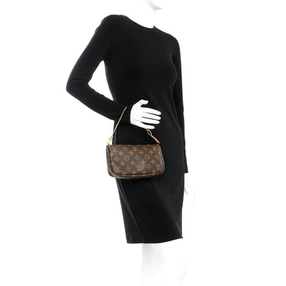 Louis Vuitton Monogram Pochette Accessories 2 of 8