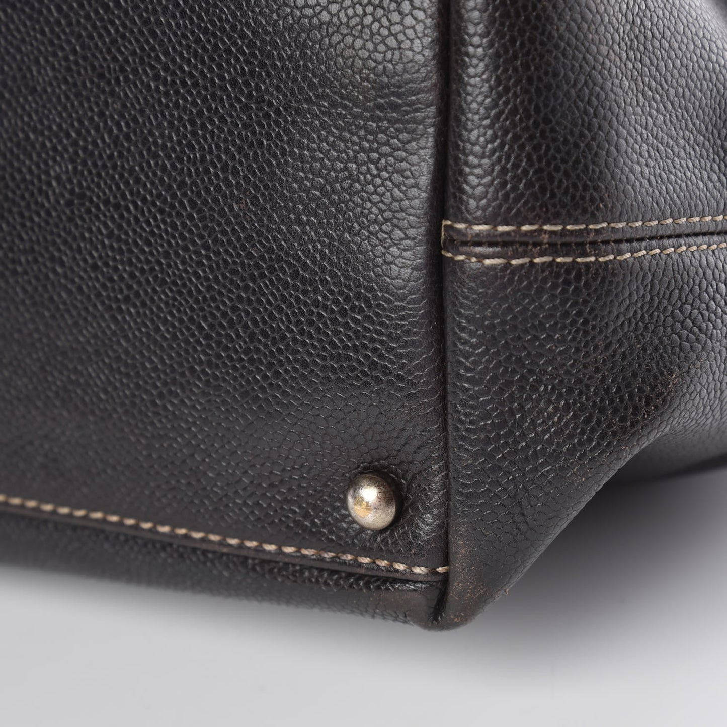 Caviar CC Shoulder Bag Brown