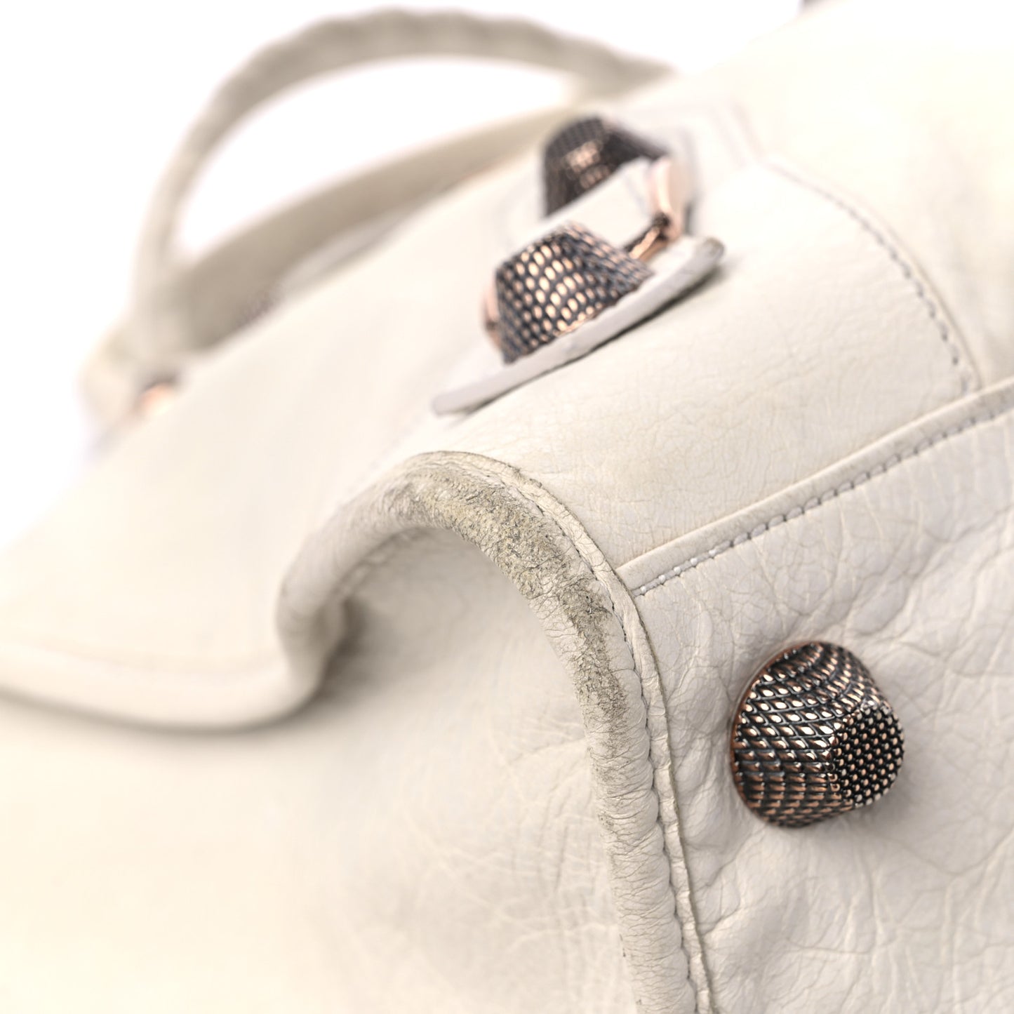 Agneau Giant 21 Rose Gold Hardware Work White Light