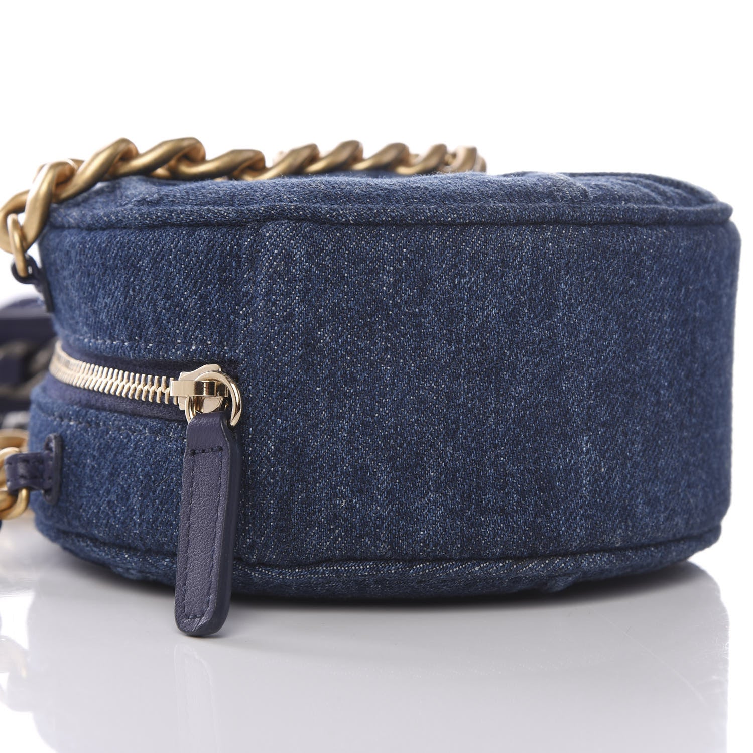 Chanel Denim Quilted Chanel 19 Round Clutch With Chain Blue 7 of 9