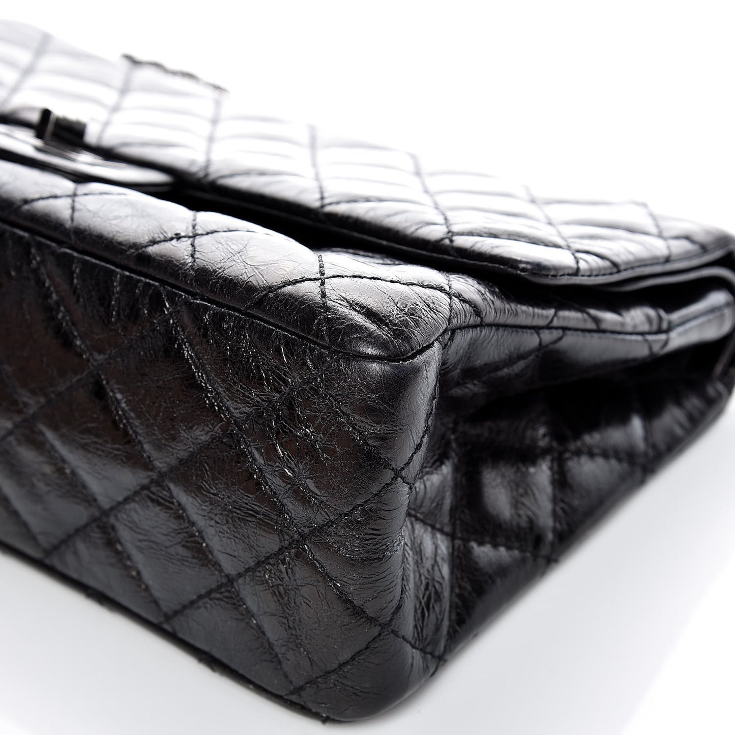 Metallic Aged Calfskin 2.55 Reissue 226 Flap Black
