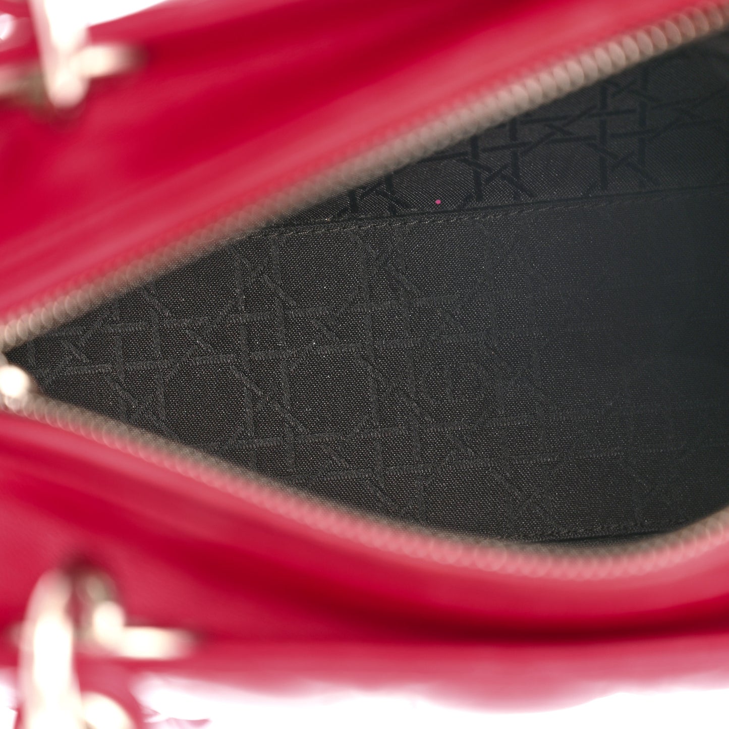 Lambskin Cannage Medium Lady Dior Fuchsia