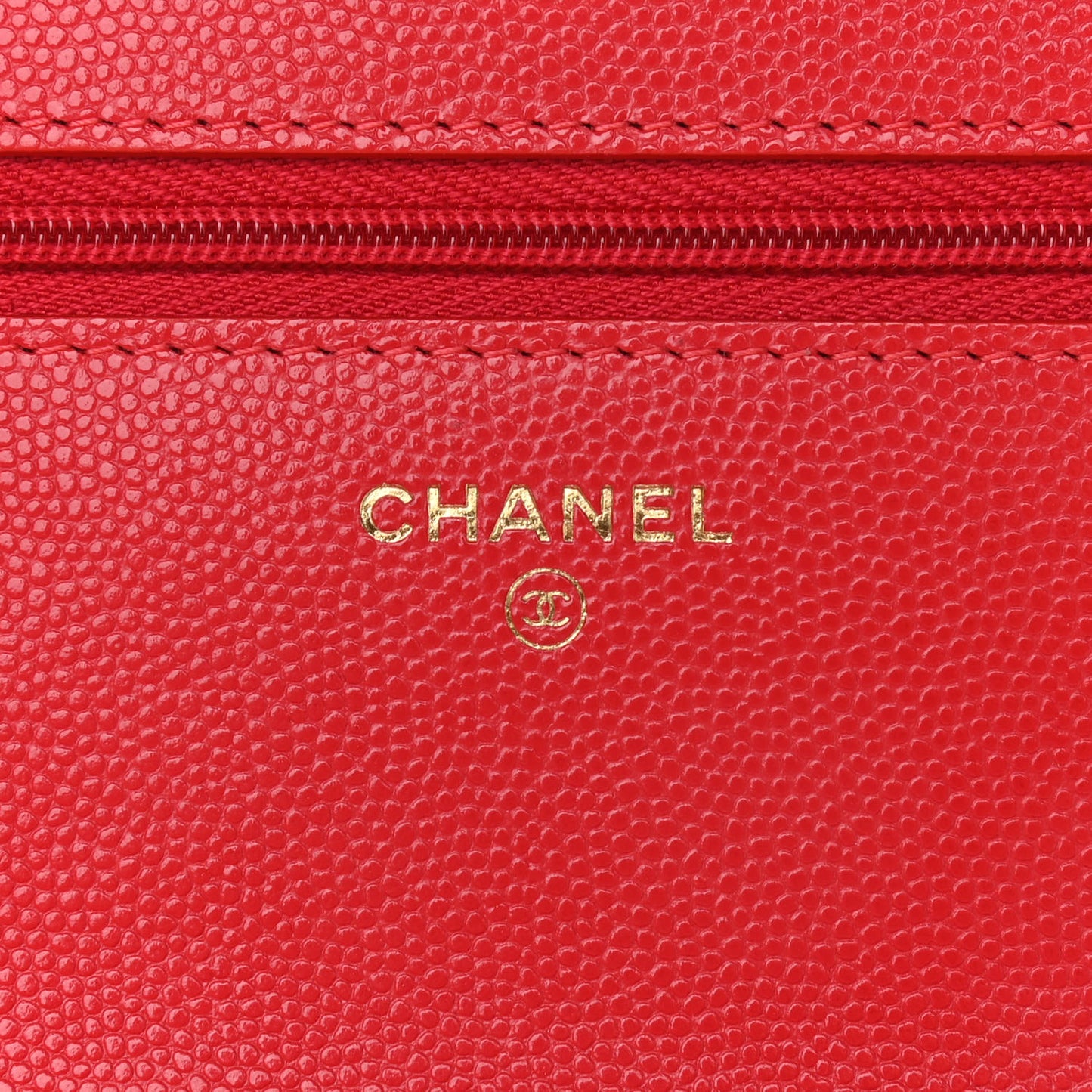 Caviar Quilted Wallet On Chain WOC Red