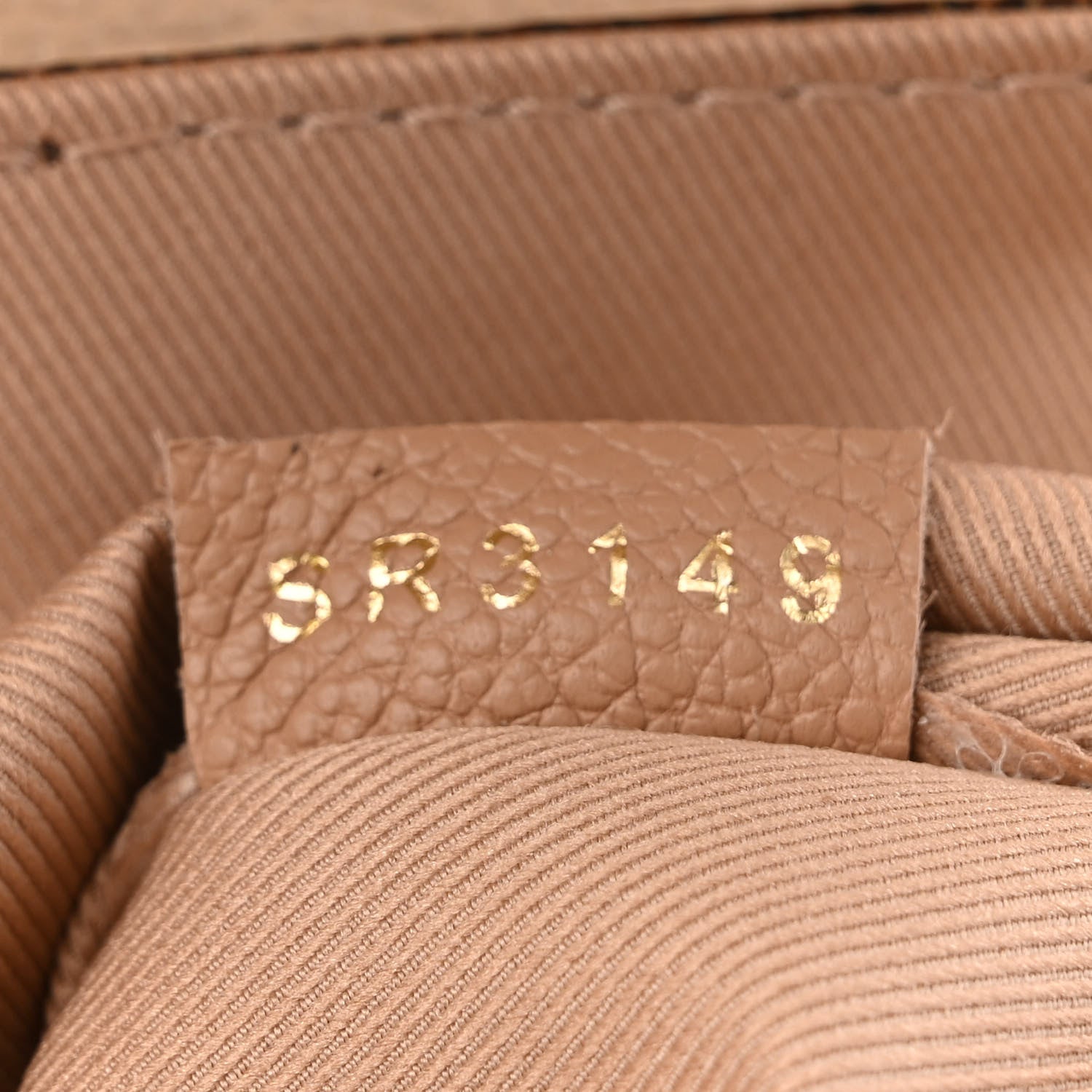 Louis Vuitton Damier Ebene Clapton Backpack Creme 7 of 11