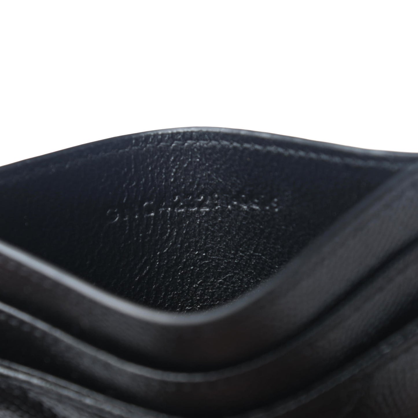 Grain De Poudre Matelasse Chevron Monogram Credit Card Case Black