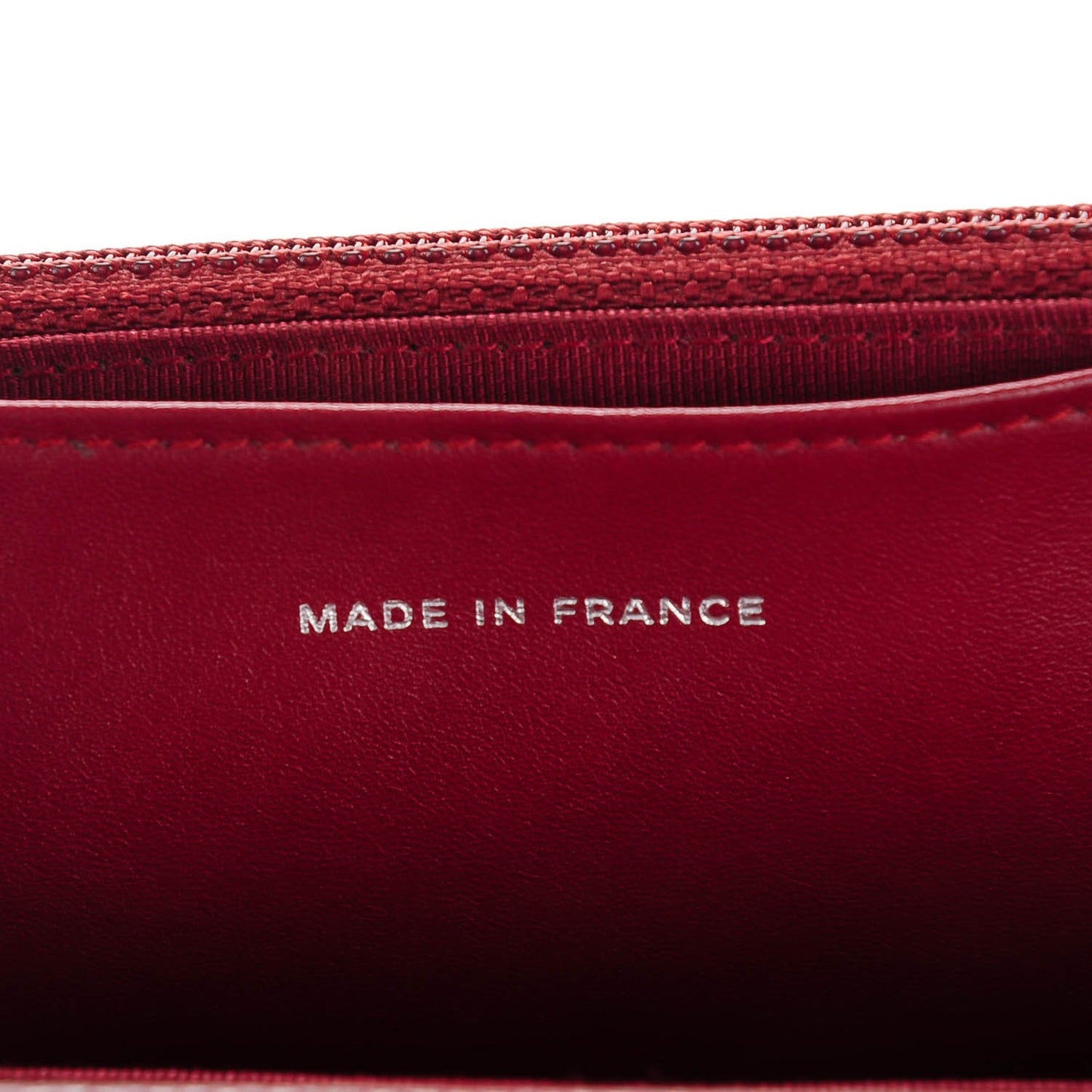 Caviar Quilted Wallet On Chain WOC Dark Red
