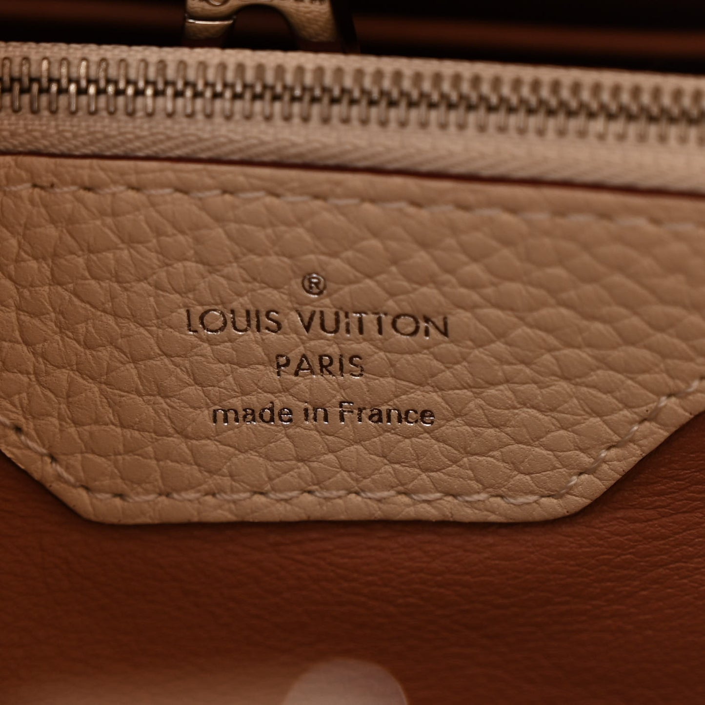 Taurillon Capucines MM Blanc Casse