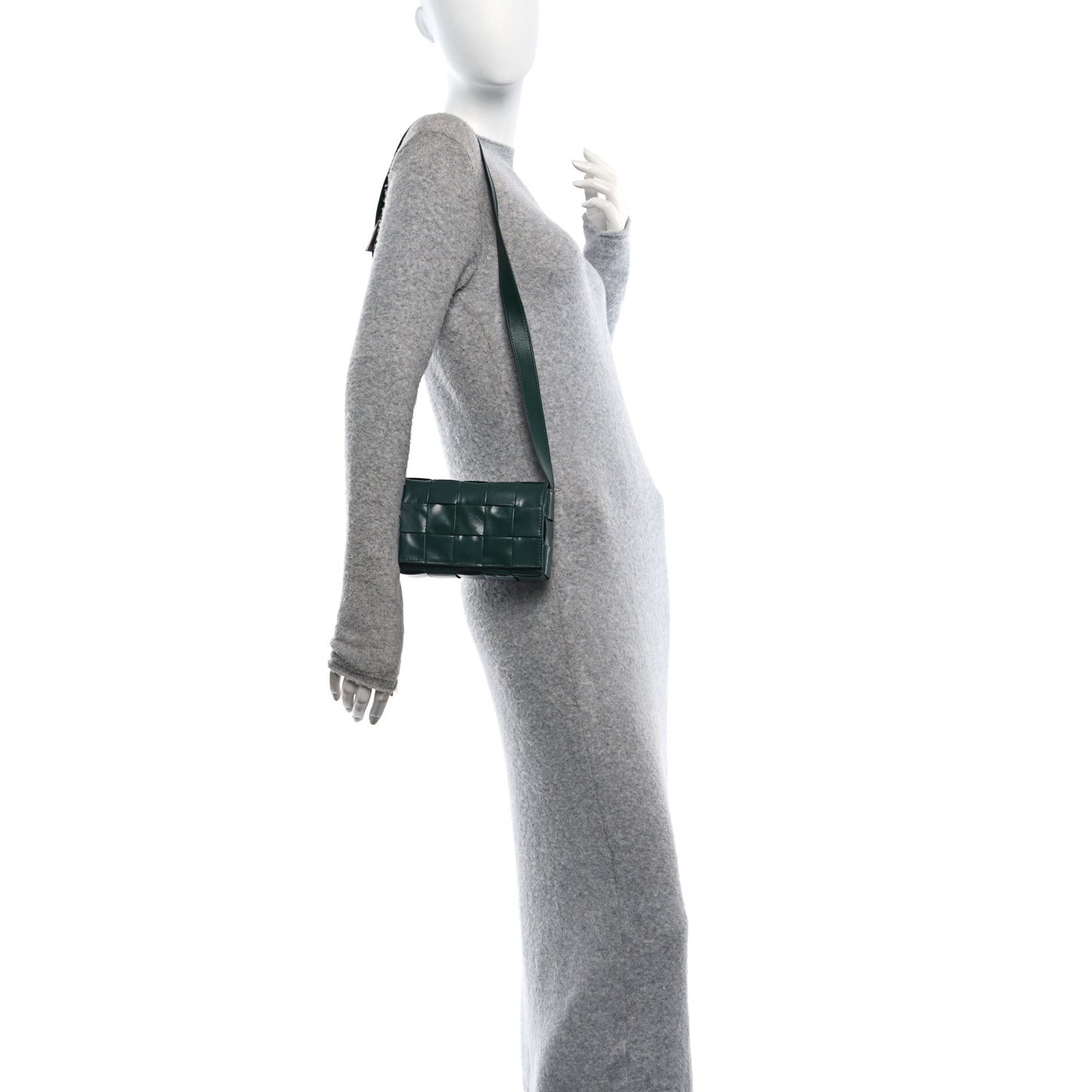 Paper Calfskin Maxi Intreccio Small Cassette Crossbody Bag Raintree