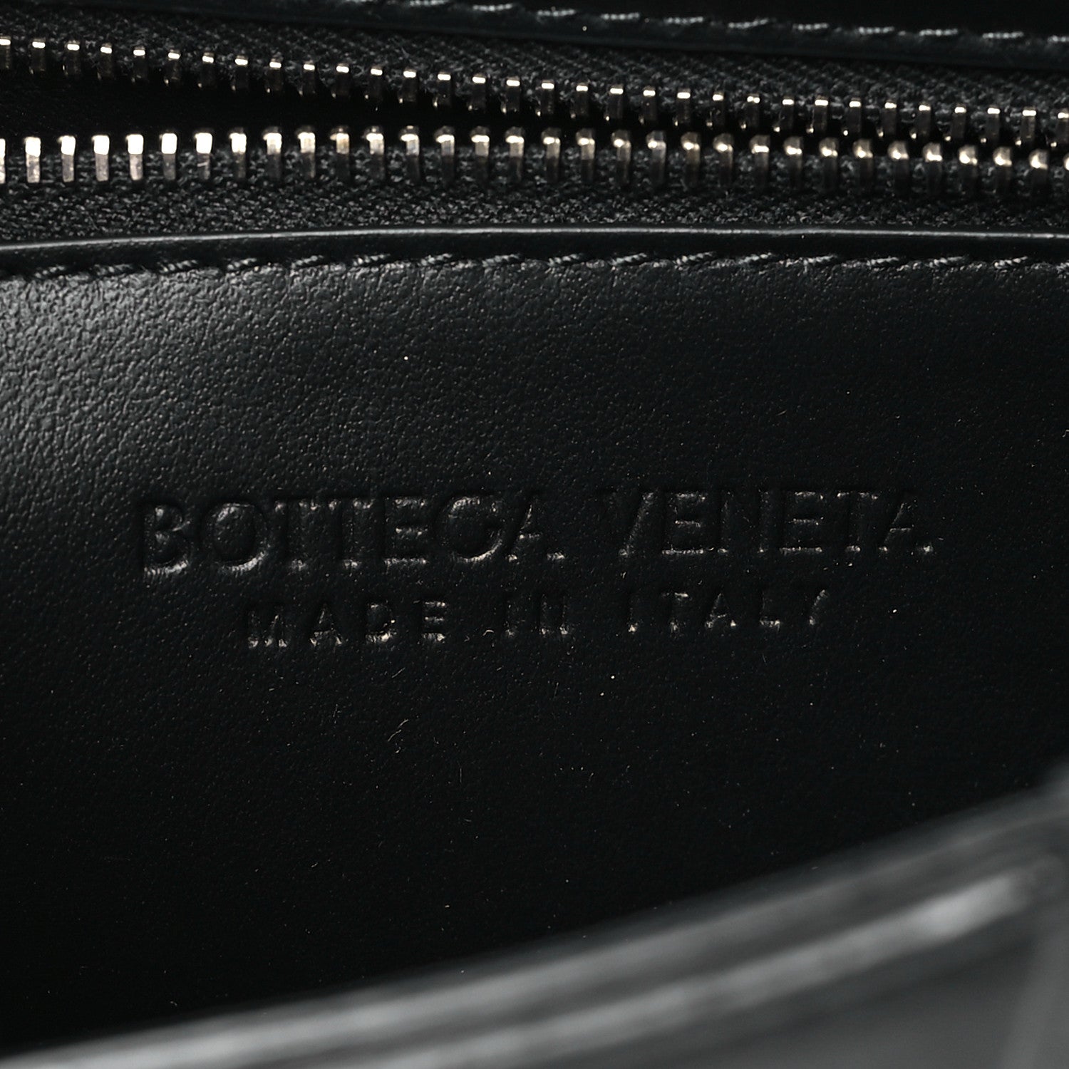 Bottega Veneta Lambskin Maxi Intrecciato Speed Cassette Crossbody Bag Black 6 of 10