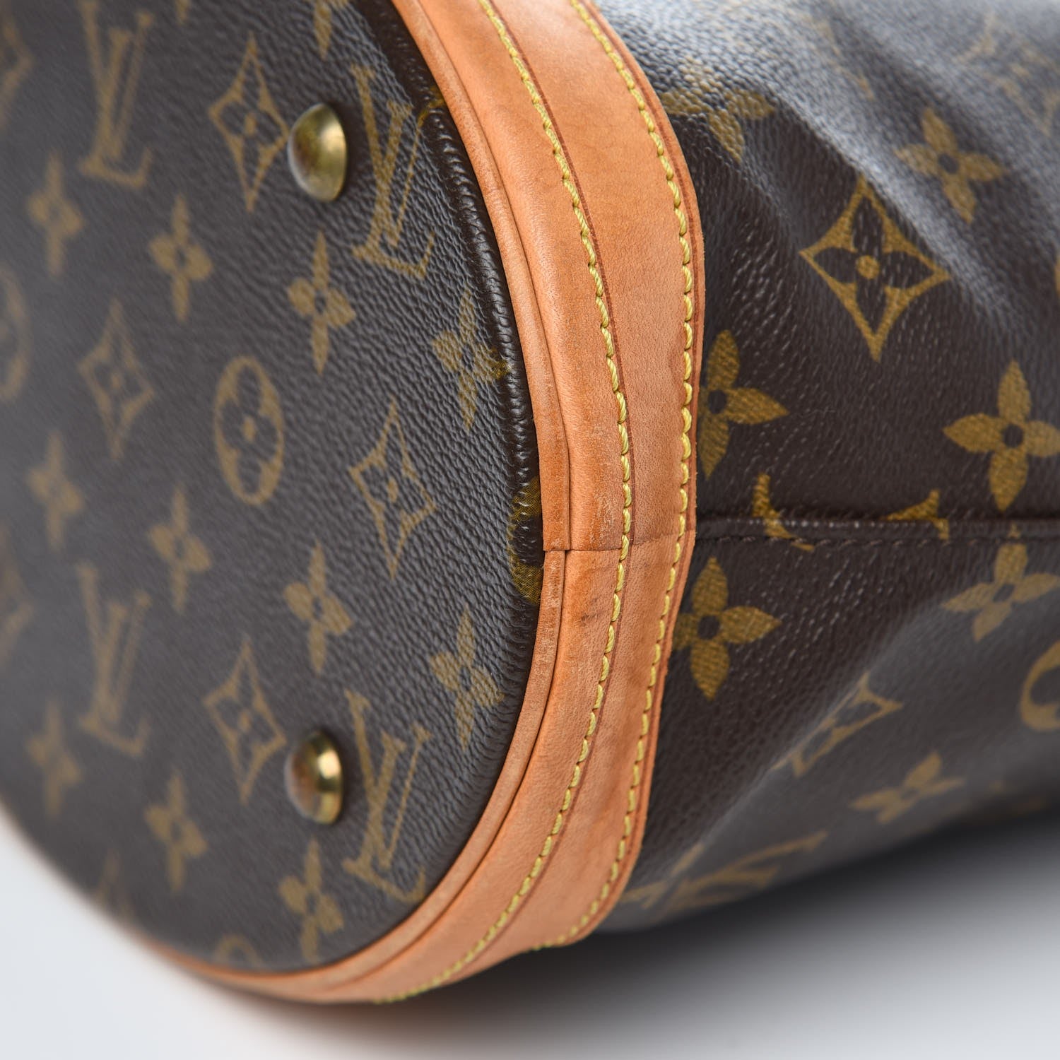 Louis Vuitton Monogram Petit Bucket 23 9 of 12