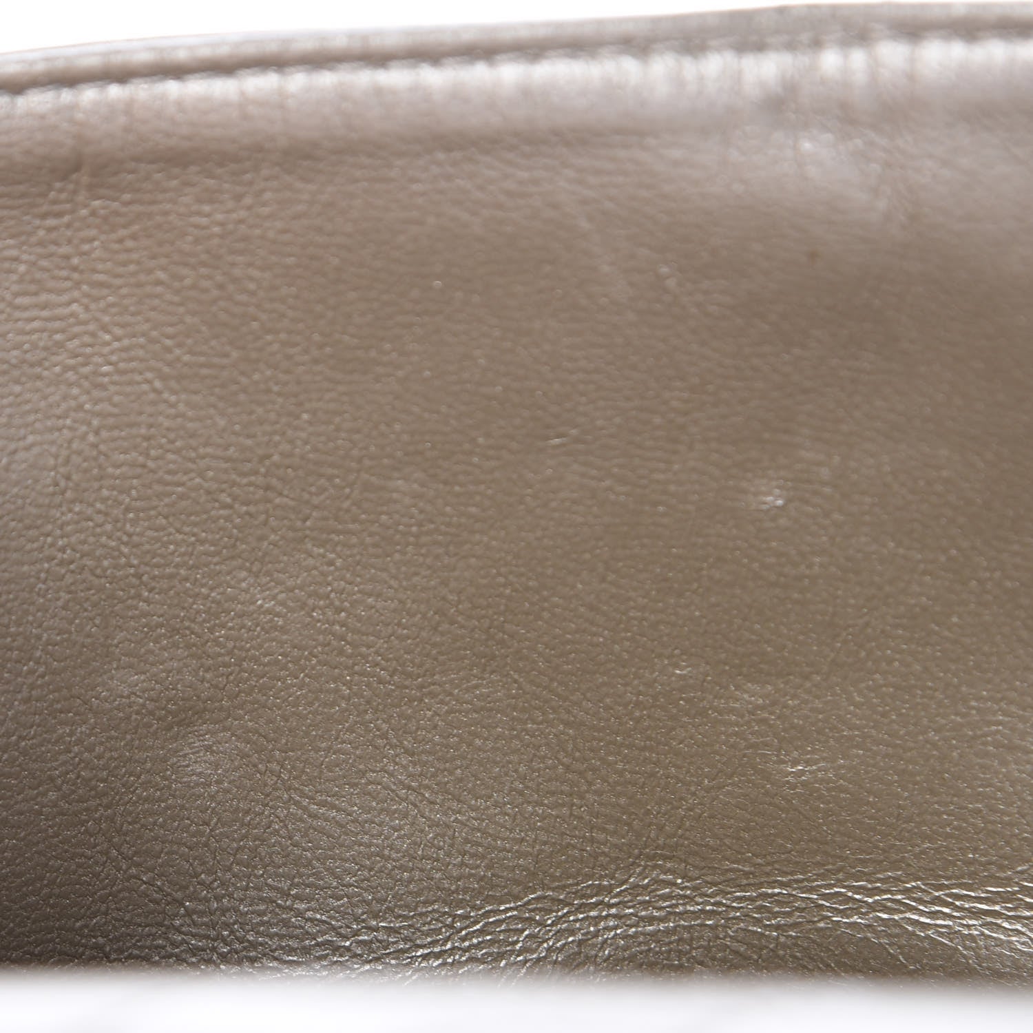 Chanel Metallic Aged Calfskin Quilted 2.55 Reissue 226 Flap Gold 11 of 21
