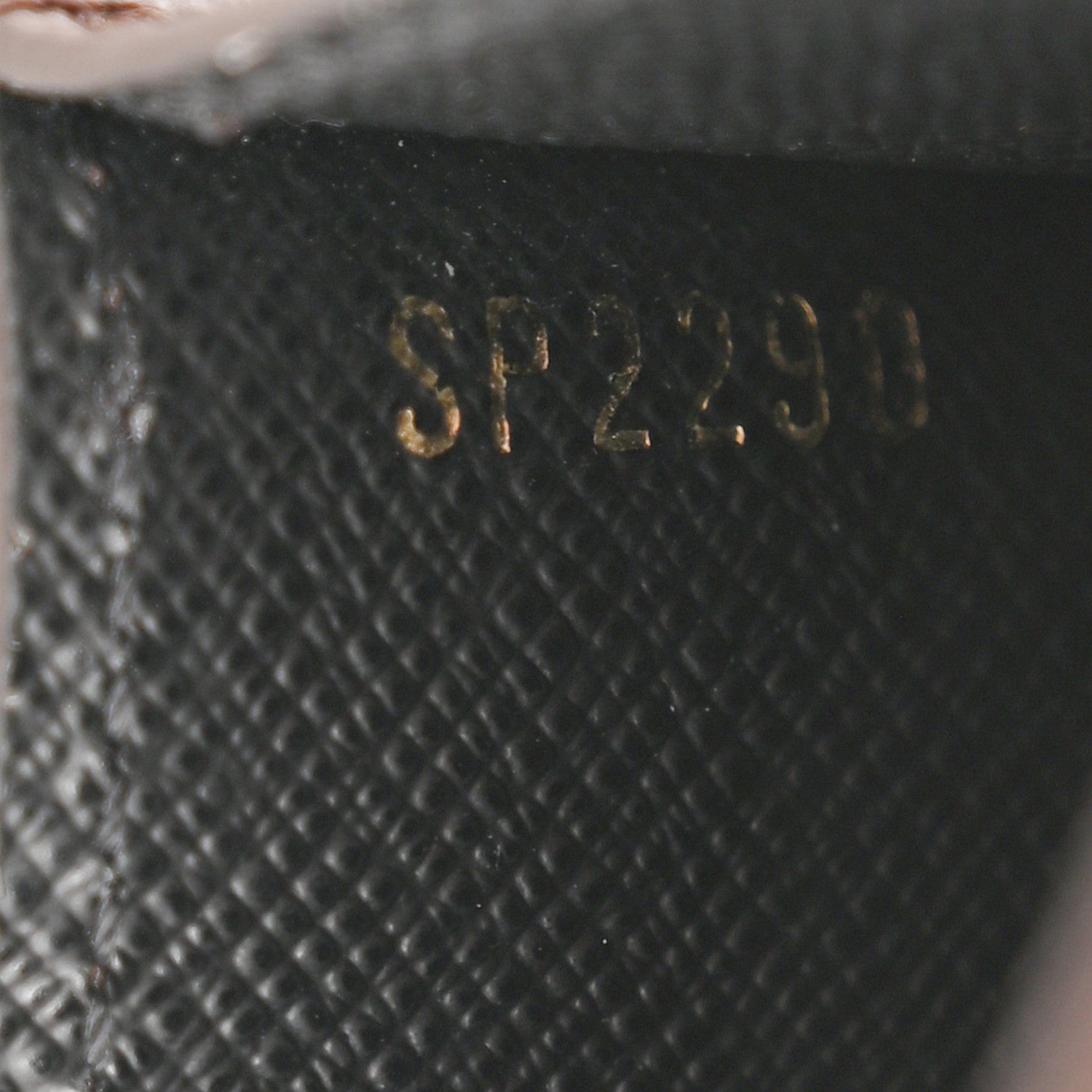 Louis Vuitton Reverse Monogram Card Holder 7 of 13