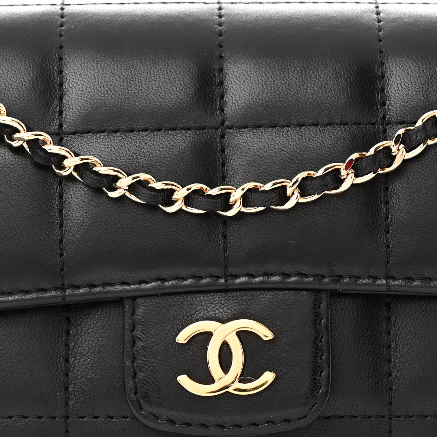 Lambskin Quilted Mini Chocolate Bar Camellia Flap Black