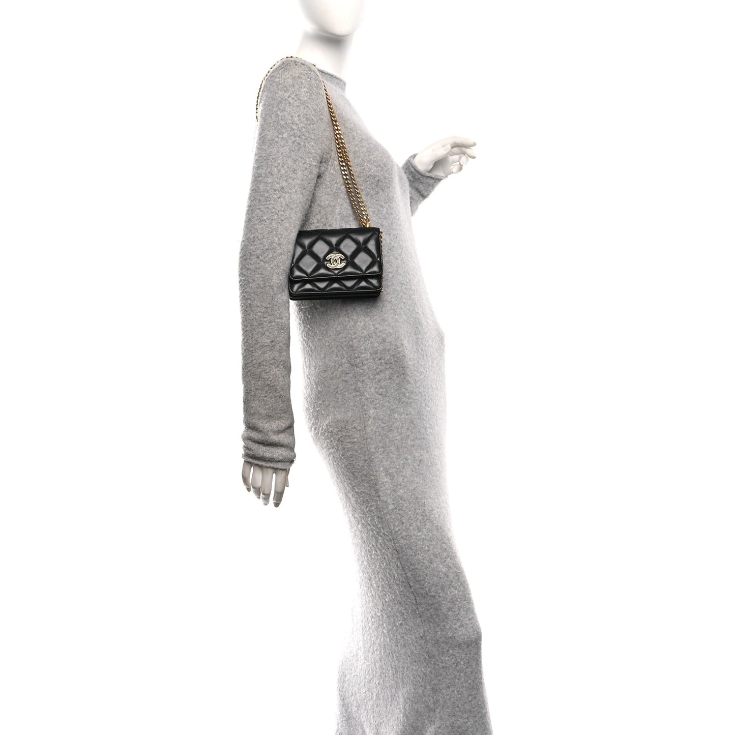 Lambskin Enamel Quilted Pending CC Clutch With Chain Black