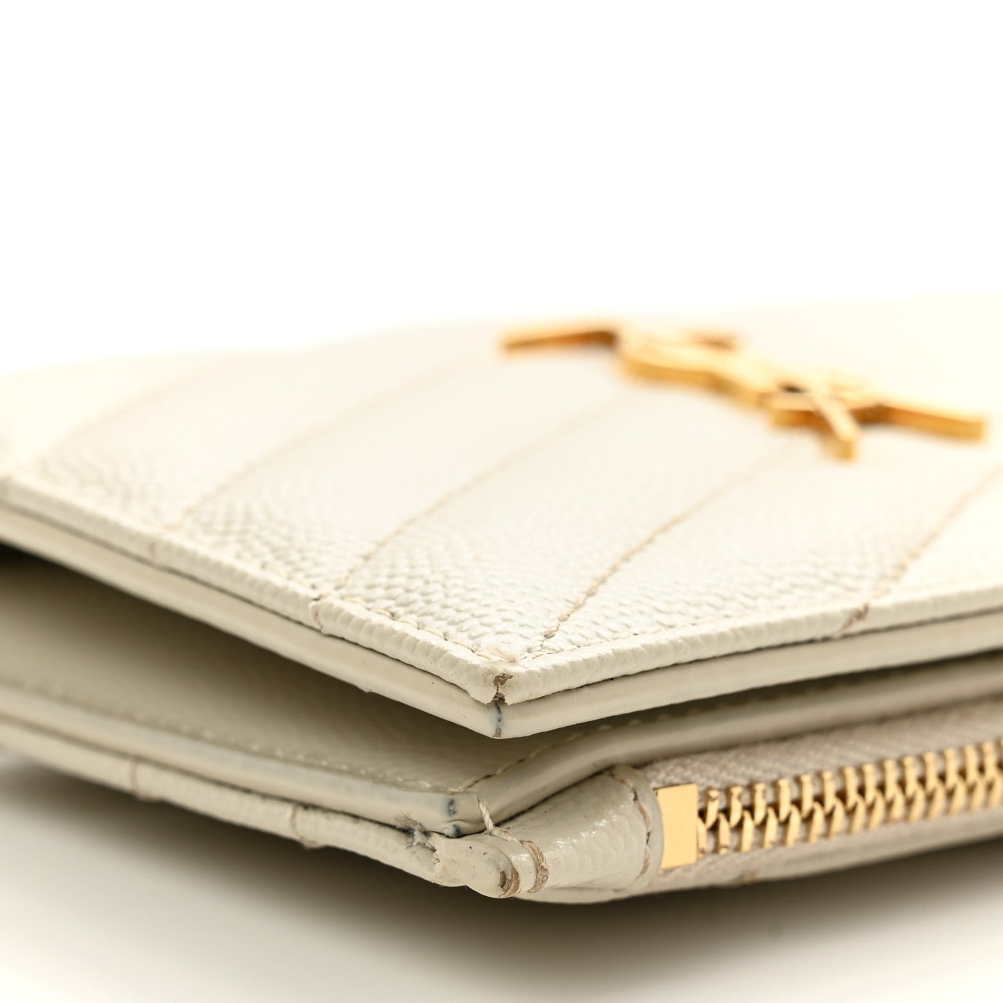 Grain De Poudre Matelasse Chevron Monogram Zipped Two-Part Wallet Crema Soft