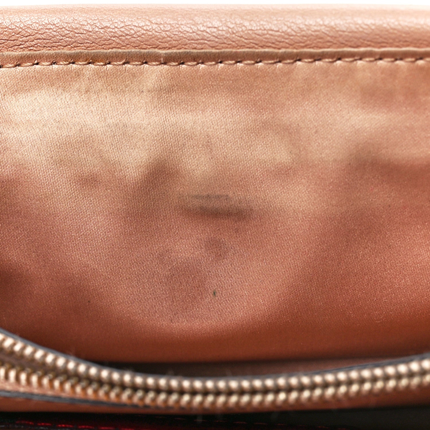 Valentino Garavani Vitello Rockstud Wallet on Chain Poudre 13 of 14