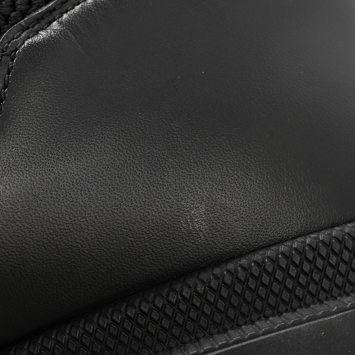 Gucci Calfskin Nappa Matelasse Frances Chelsea Boots 41 Black 10 of 10