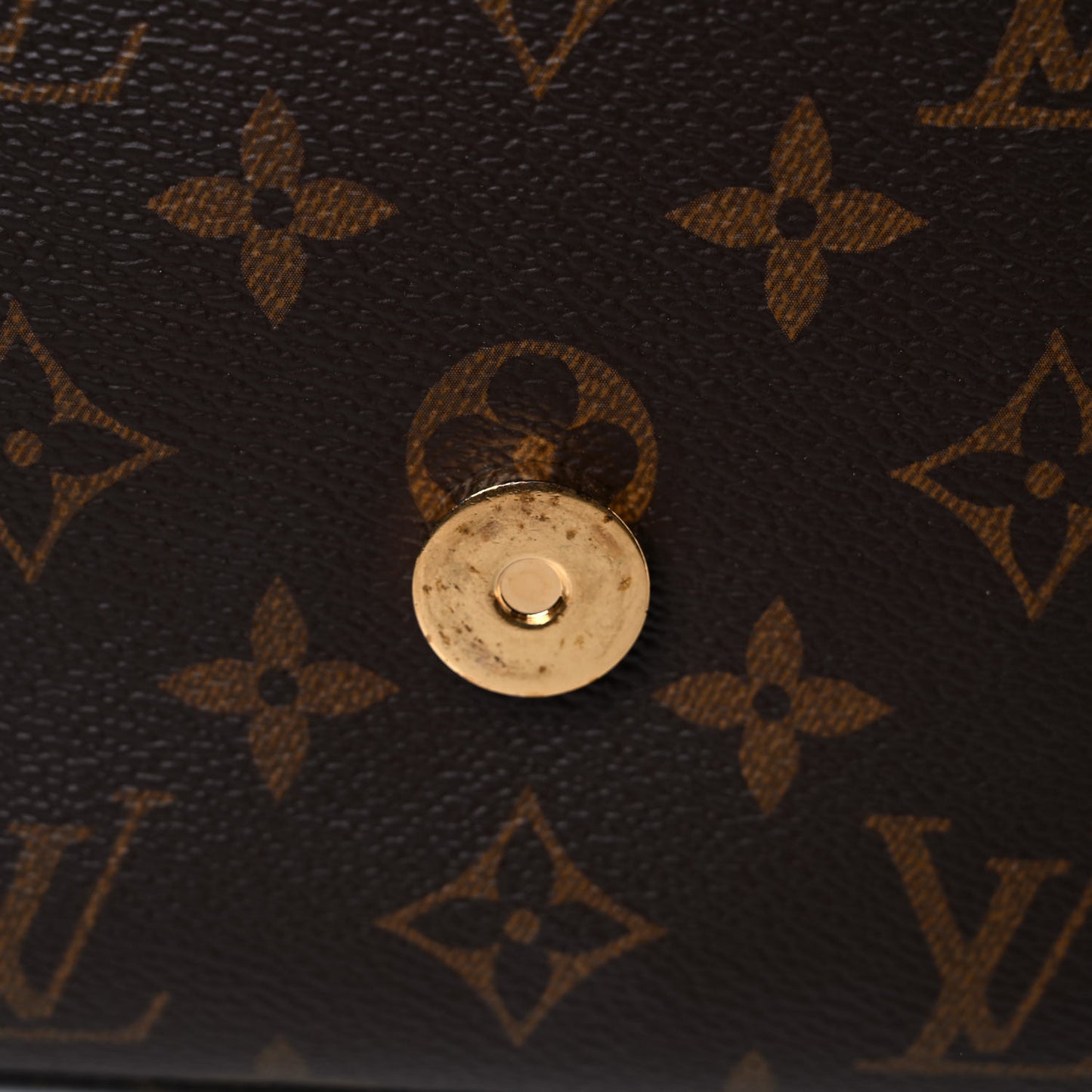 Epi Monogram Saint Michel Black