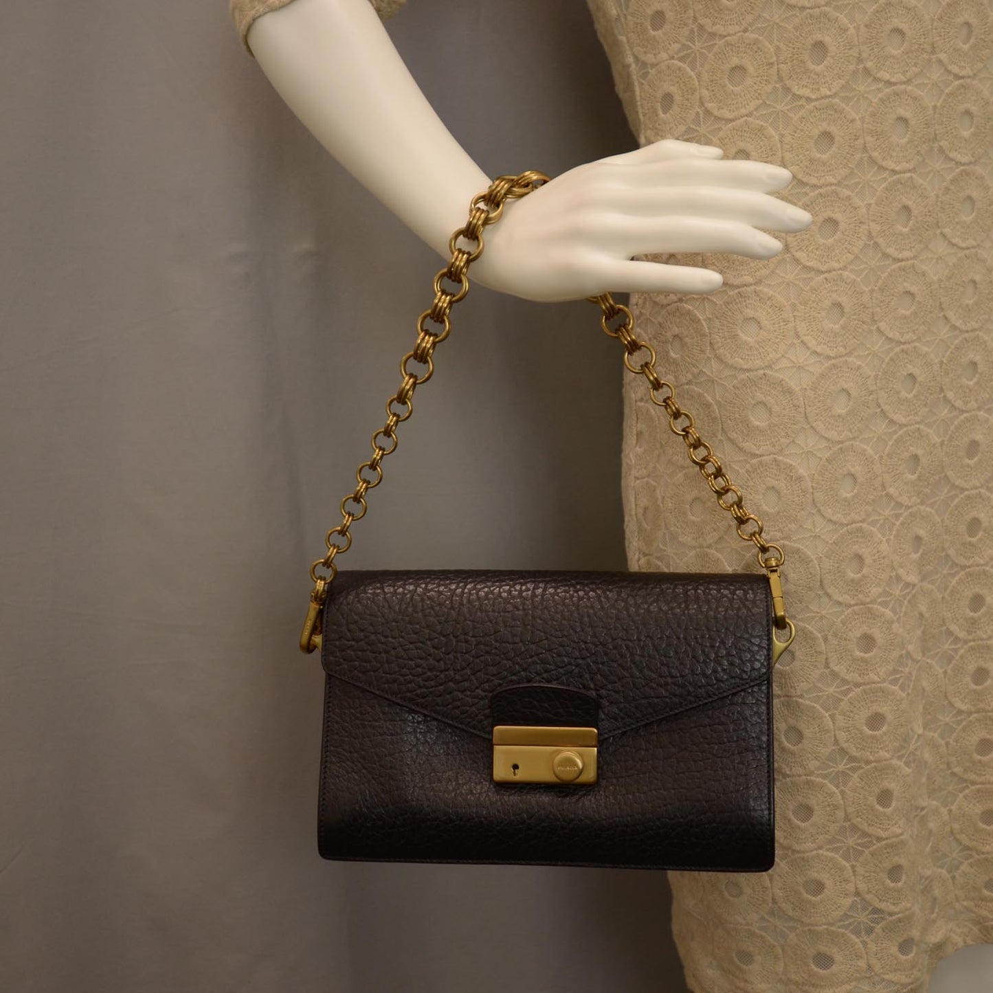 Leather Berlino Sound Clutch Bag Black