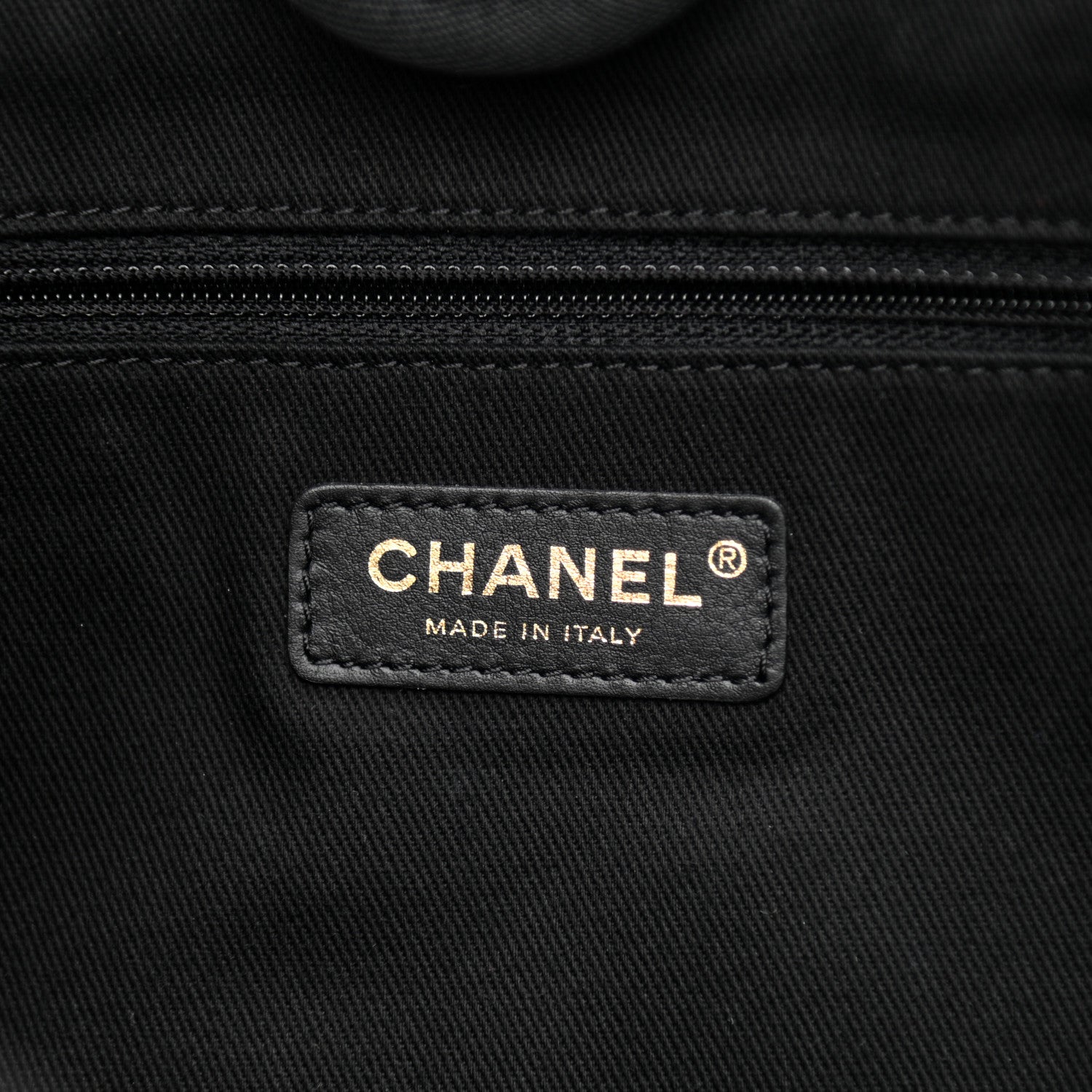 Chanel Woven Straw Raffia Small Deauville Tote Black 6 of 9