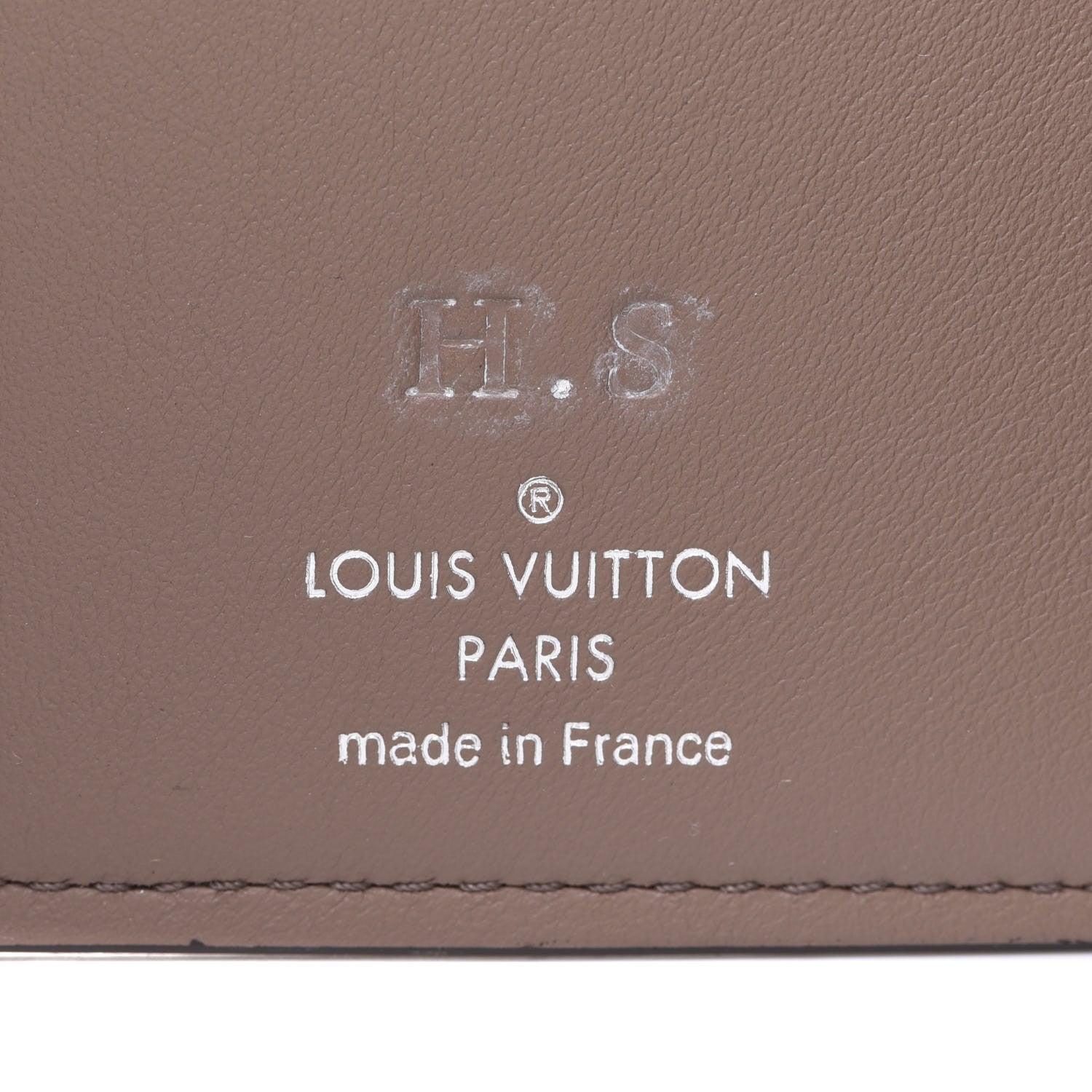 Louis Vuitton Taurillon Capucines Compact Wallet Magnolia 6 of 6