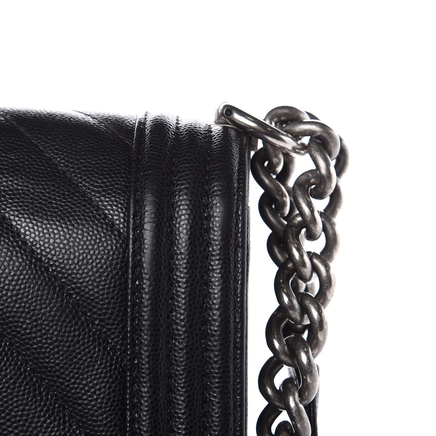 Caviar Chevron Quilted New Medium Boy Flap Black