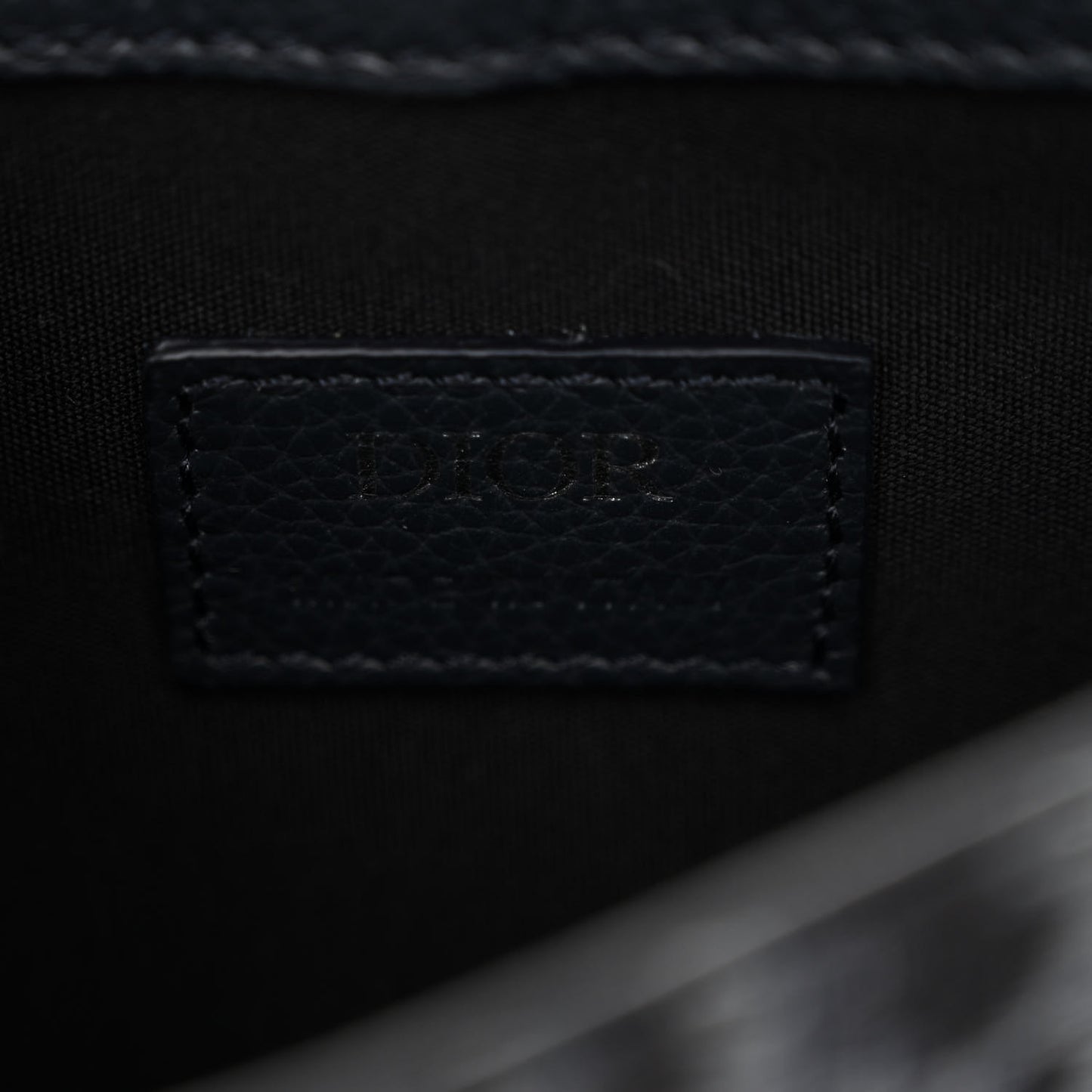 Oblique Saddle Messenger Pouch Blue Black