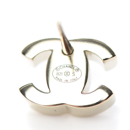 Chanel Metal CC Turnlock Earrings Gold 4 of 4