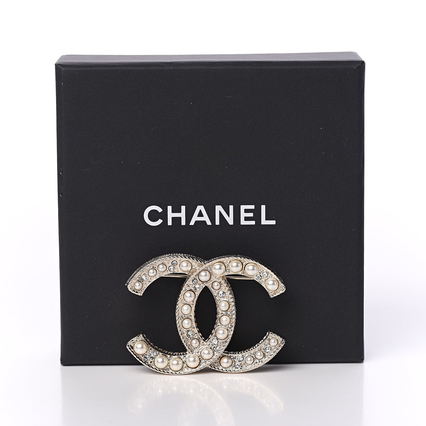 Pearl Crystal CC Brooch Gold