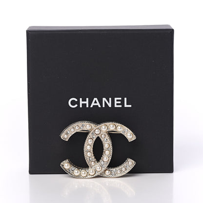 Chanel Pearl Crystal CC Brooch Gold 4 of 4