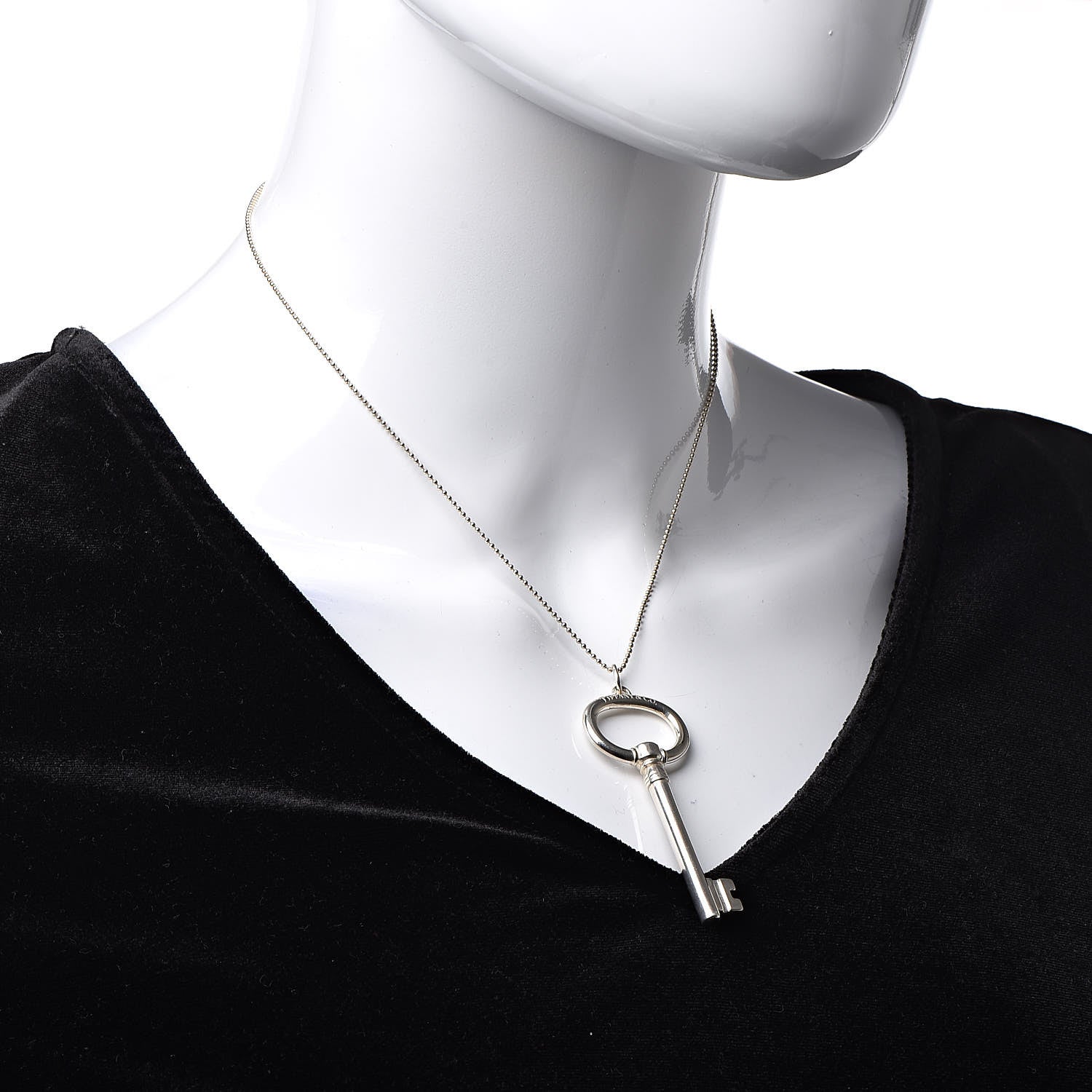Tiffany Sterling Silver Oval Key Pendant Necklace 2 of 7