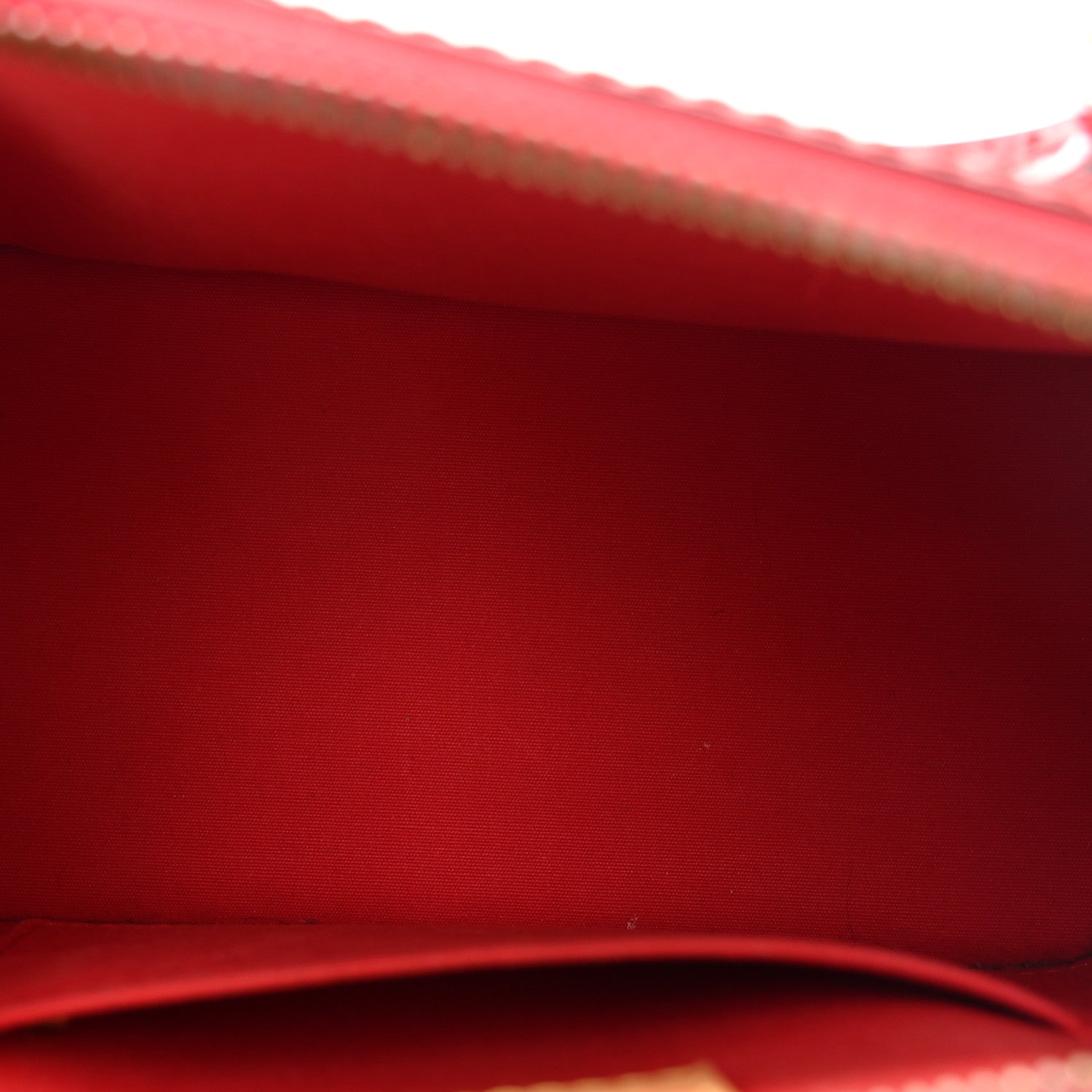 Louis Vuitton Vernis Alma BB Cherry 5 of 9
