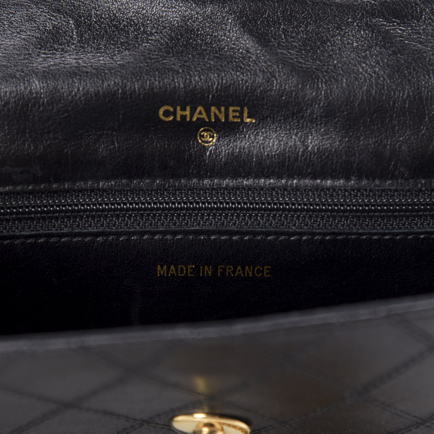 Lambskin Diamond Stitch Crossbody Black