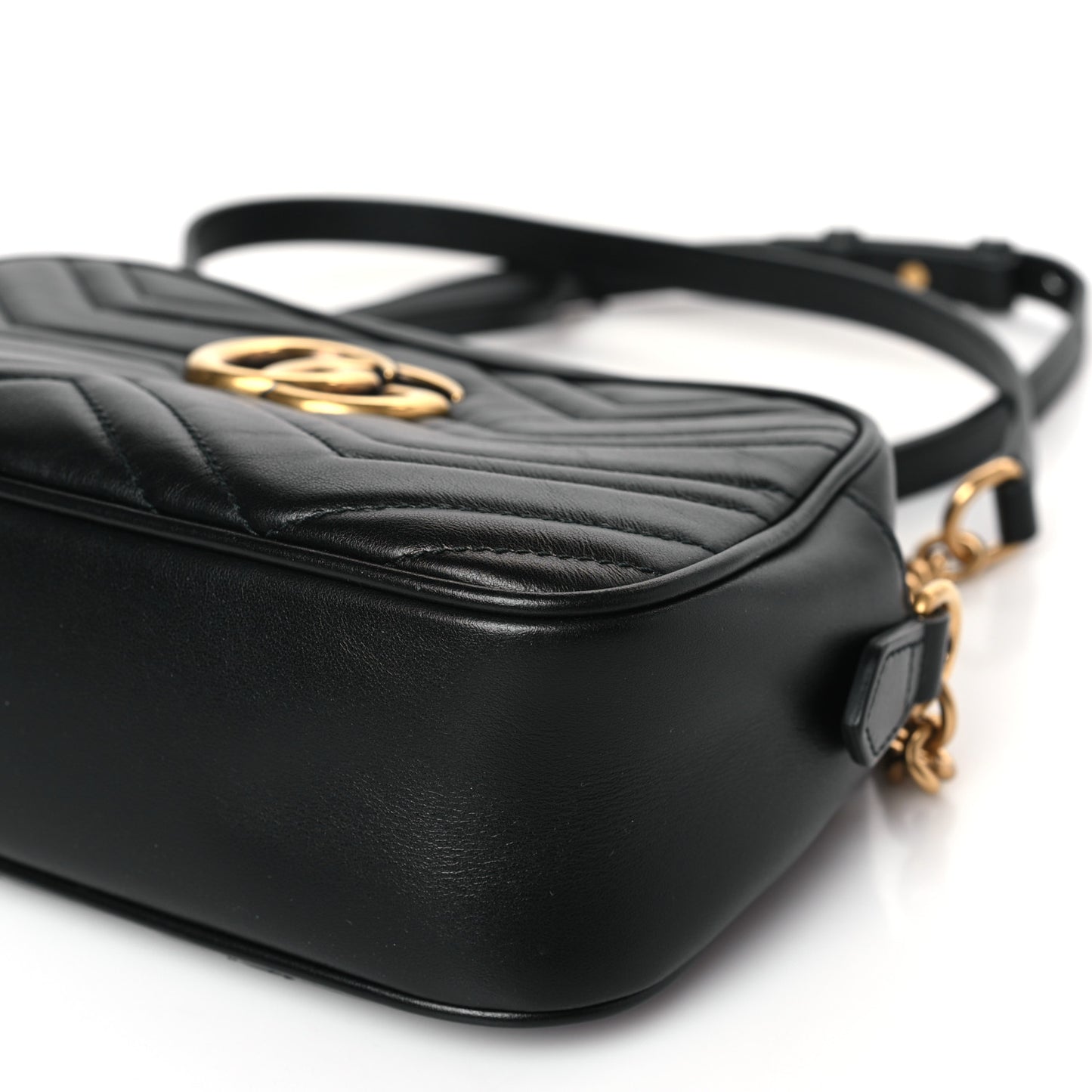 Calfskin Matelasse Small GG Marmont Chain Shoulder Bag Black