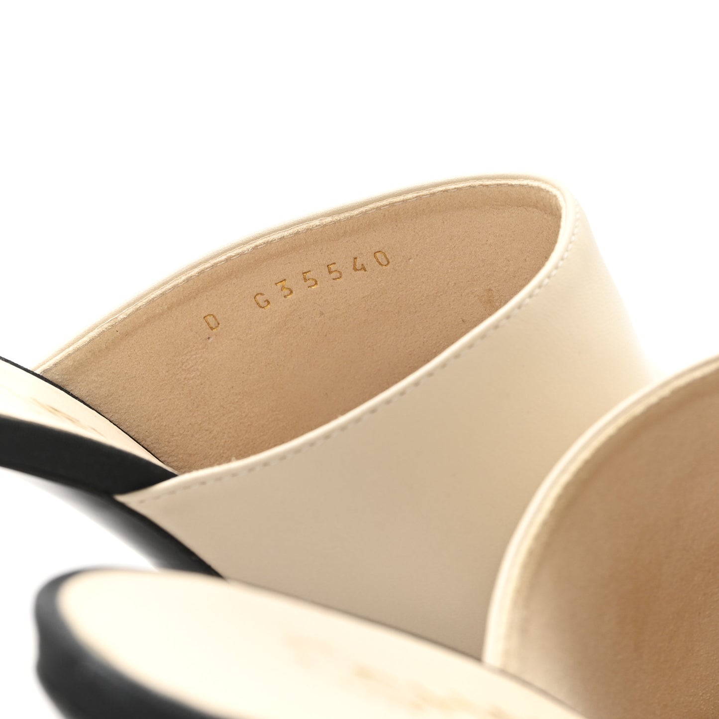 Goatskin Grosgrain Cap Toe Pearl Mule 39 Beige Black