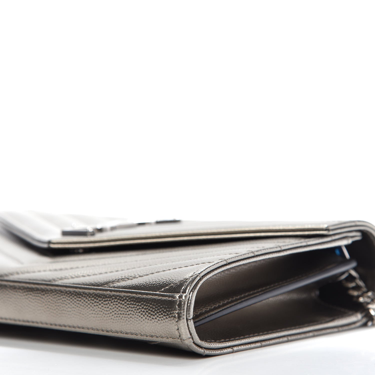 Saint Laurent Metallic Grain De Poudre Matelasse Chevron Monogram Chain Wallet Piombo 7 of 10