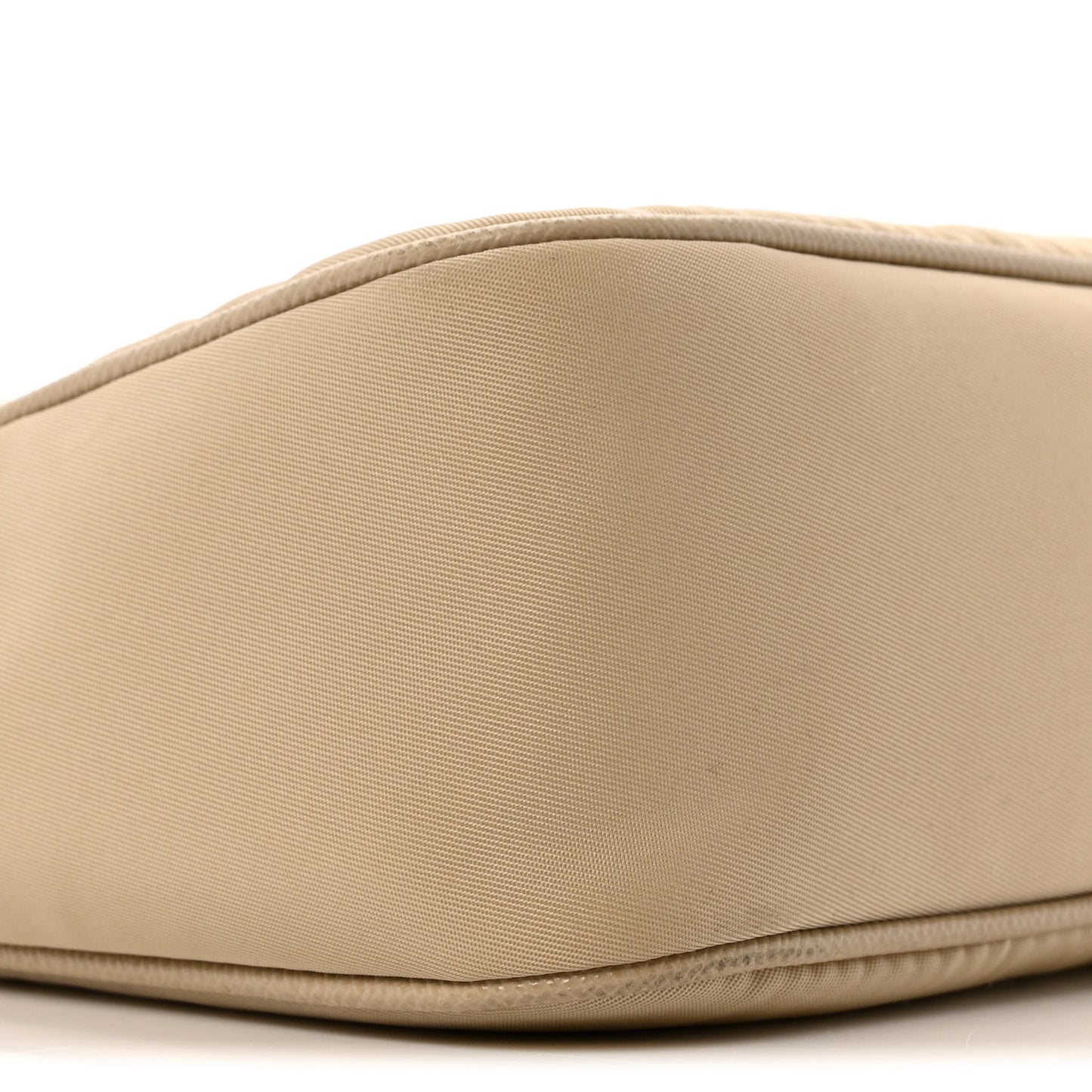 Re-Nylon Saffiano Re-Edition 2005 Shoulder Bag Deserto