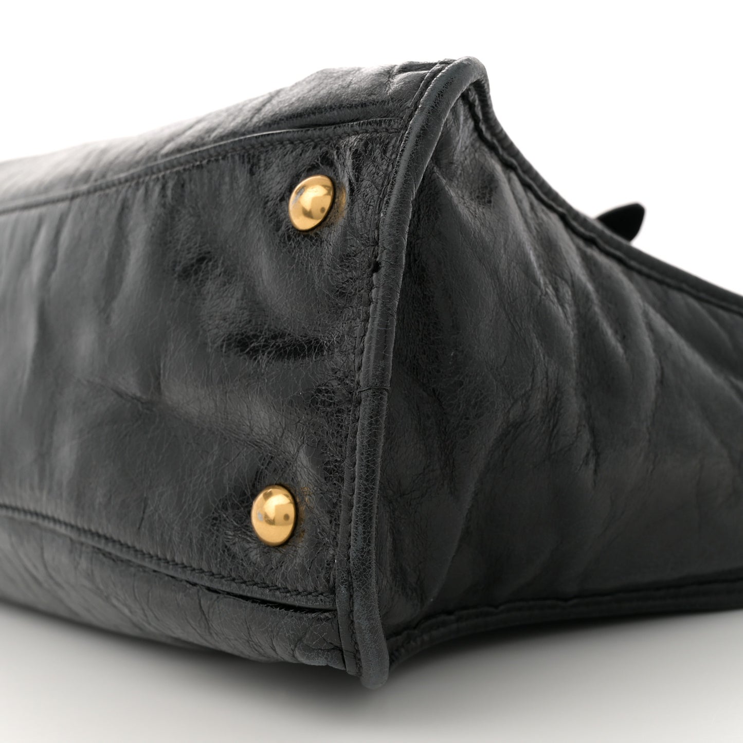 Vitello Shine Zip Tote Black