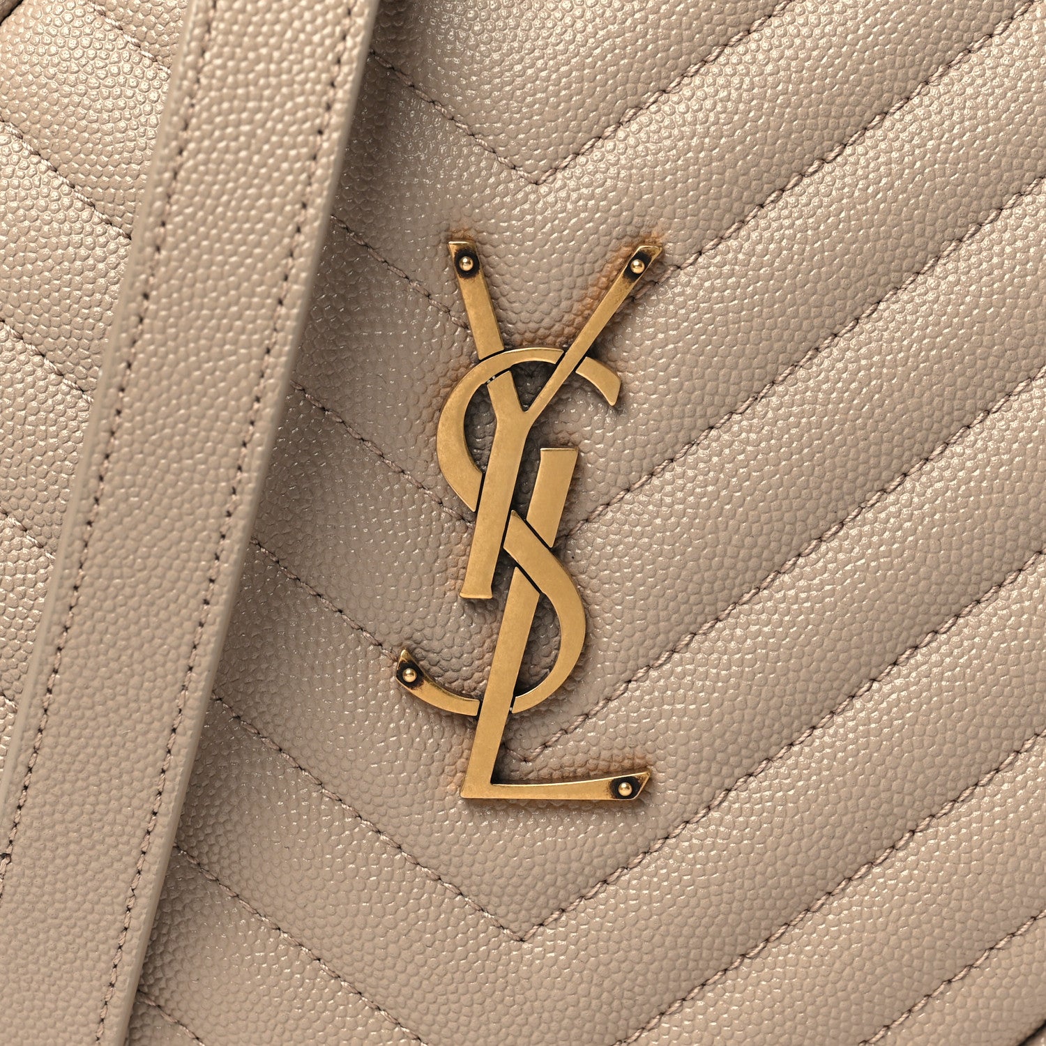 Saint Laurent Grain De Poudre Matelasse Chevron Quilted Round Vinyle Camera Bag Dark Beige 8 of 10