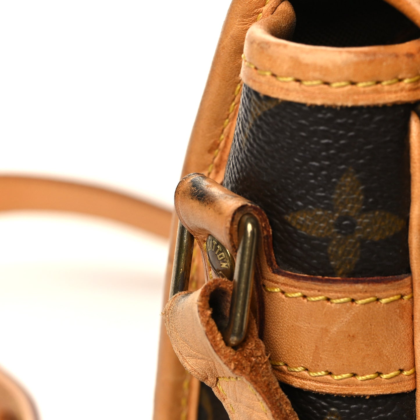 Monogram Sologne