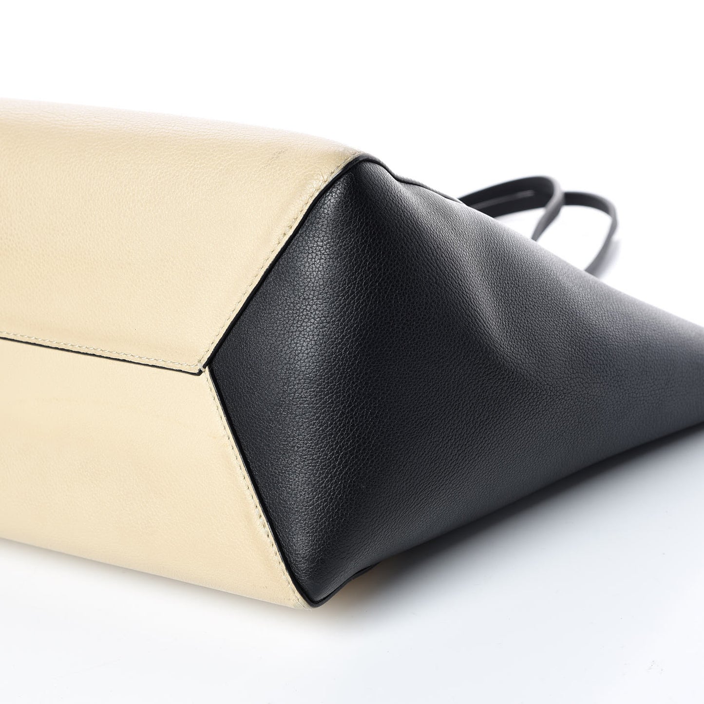 Calfskin Lockme Cabas Vanille Black