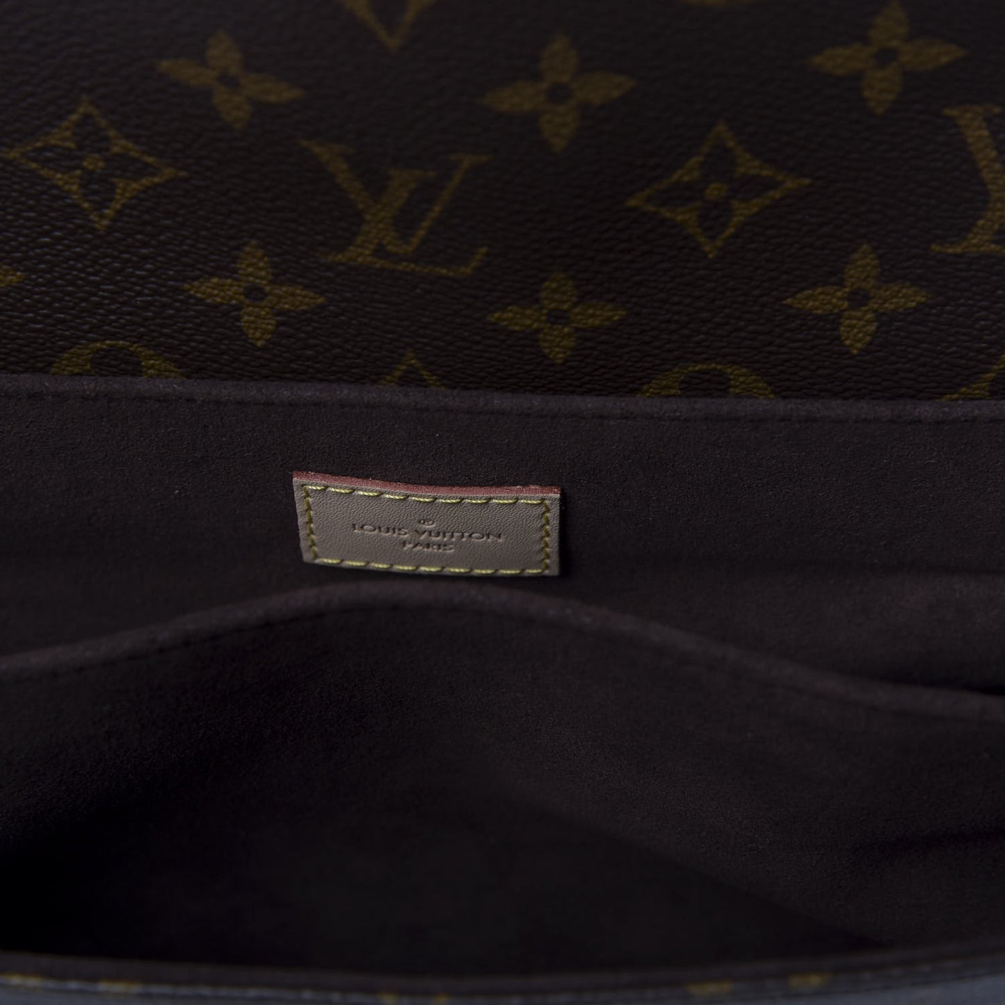 Monogram Pochette Metis