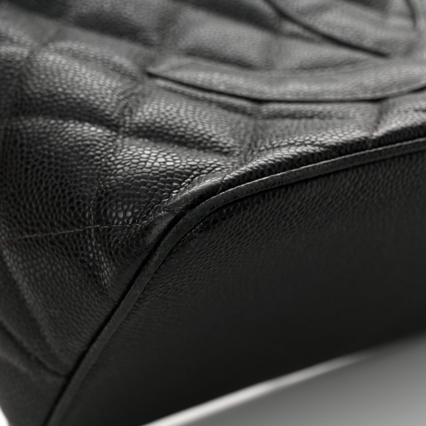 Caviar Quilted Medallion Tote Black