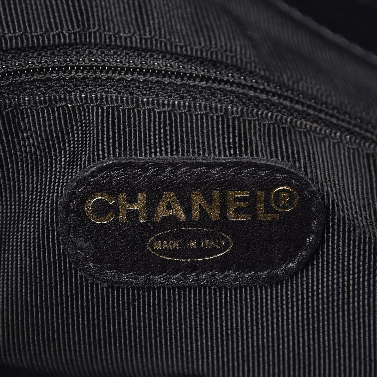 Caviar Quilted Flap Shoulder Bag Black