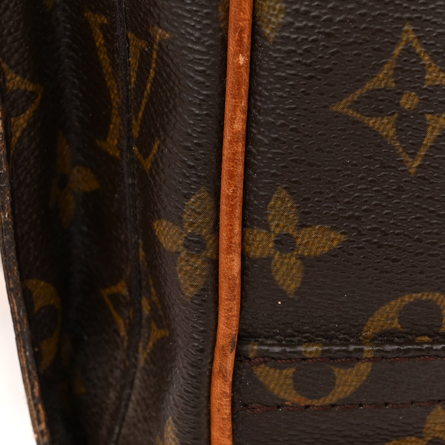 Louis Vuitton Monogram Manhattan GM 17 of 26