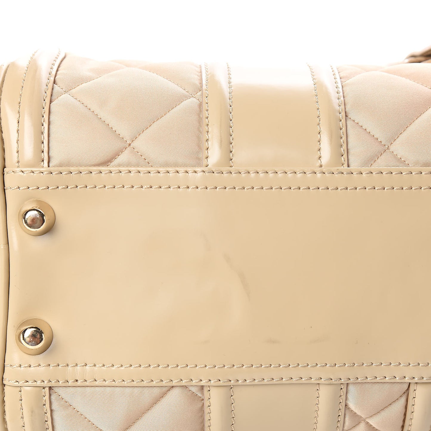Nylon Quilted Smedna Satchel Trench
